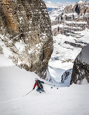 Brenta mountains : a little ski trip to Cima Tosa - Canalone Neri